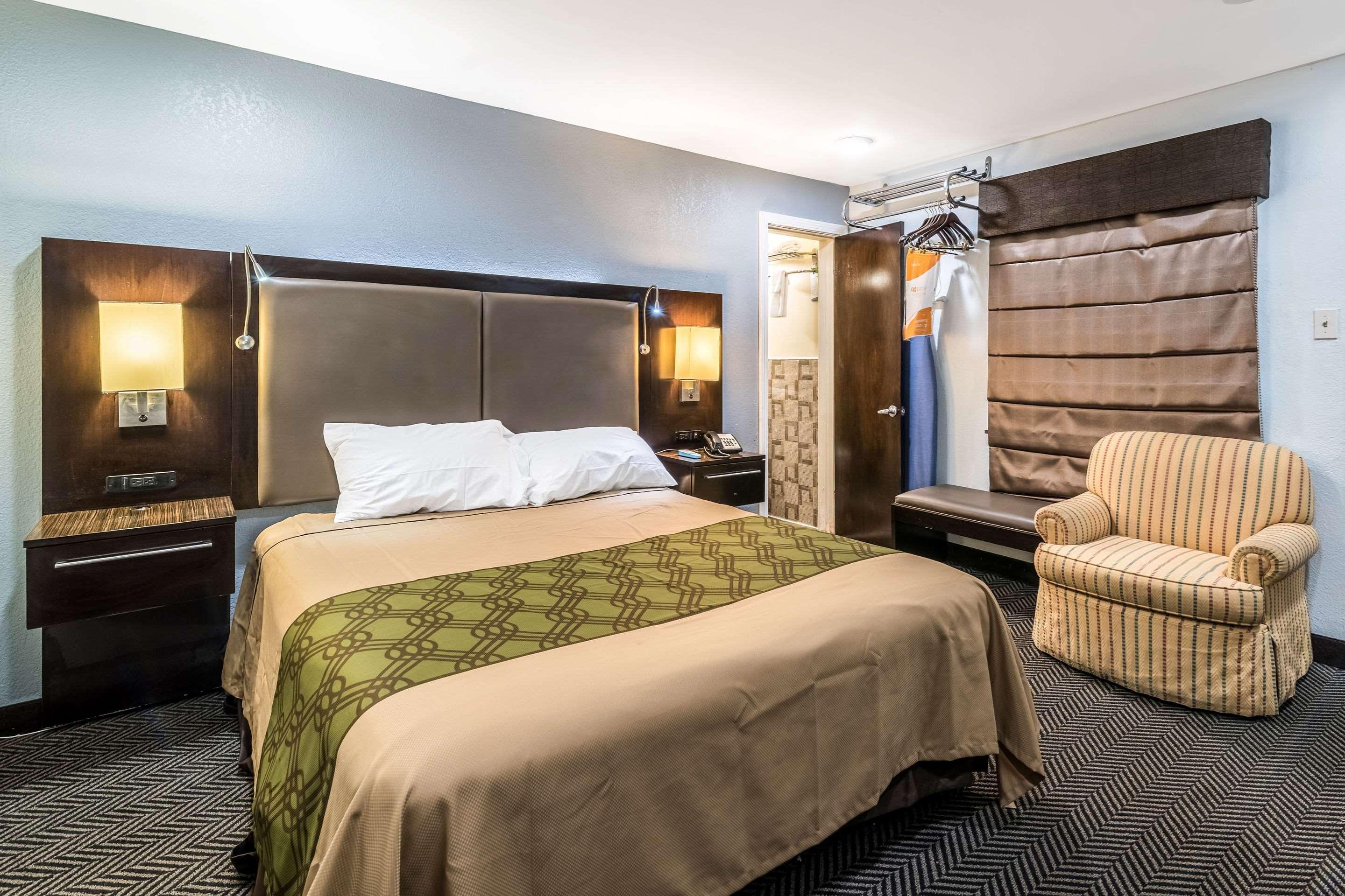 Econo Lodge Rutland City Near Hwy 7 Ngoại thất bức ảnh