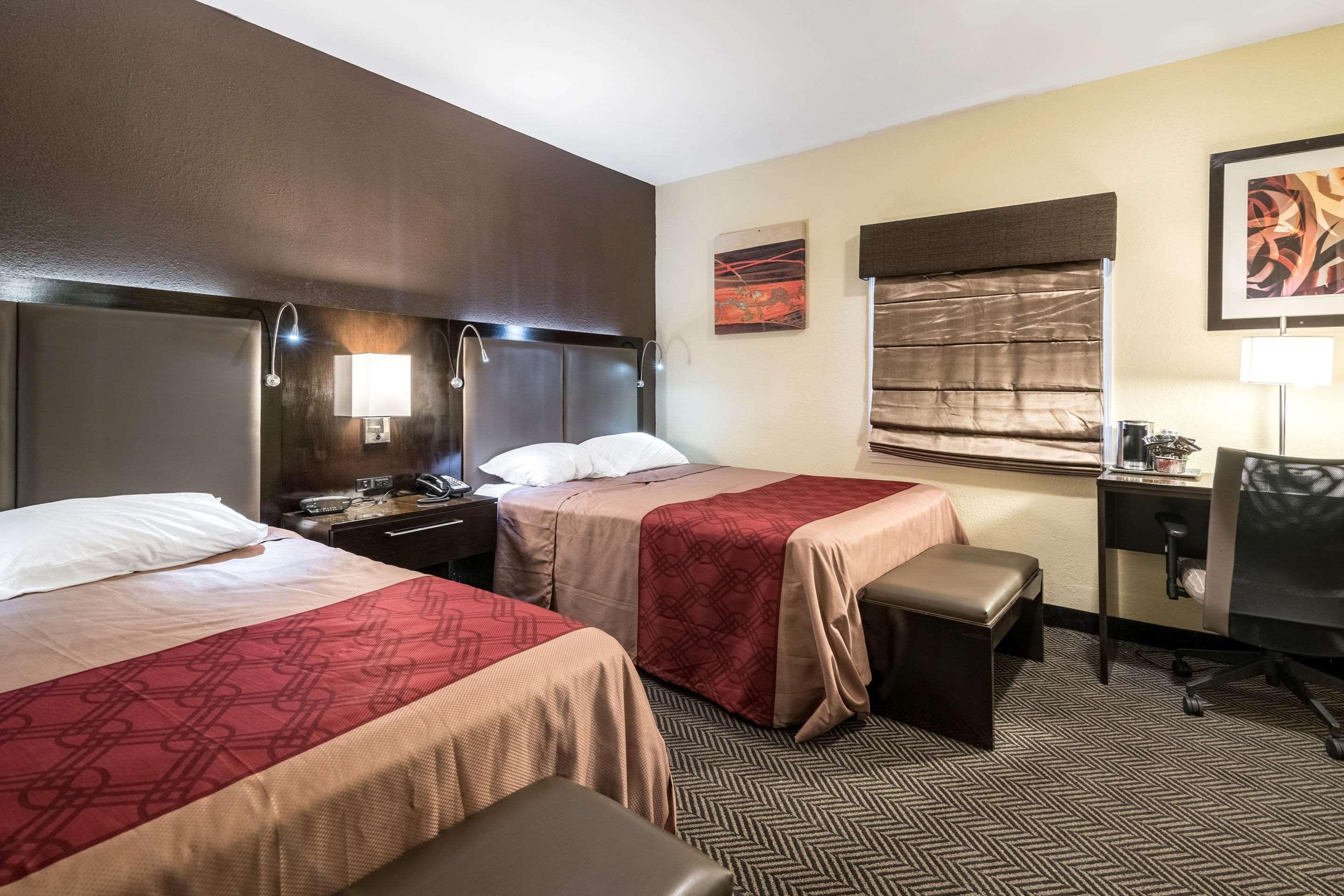 Econo Lodge Rutland City Near Hwy 7 Ngoại thất bức ảnh