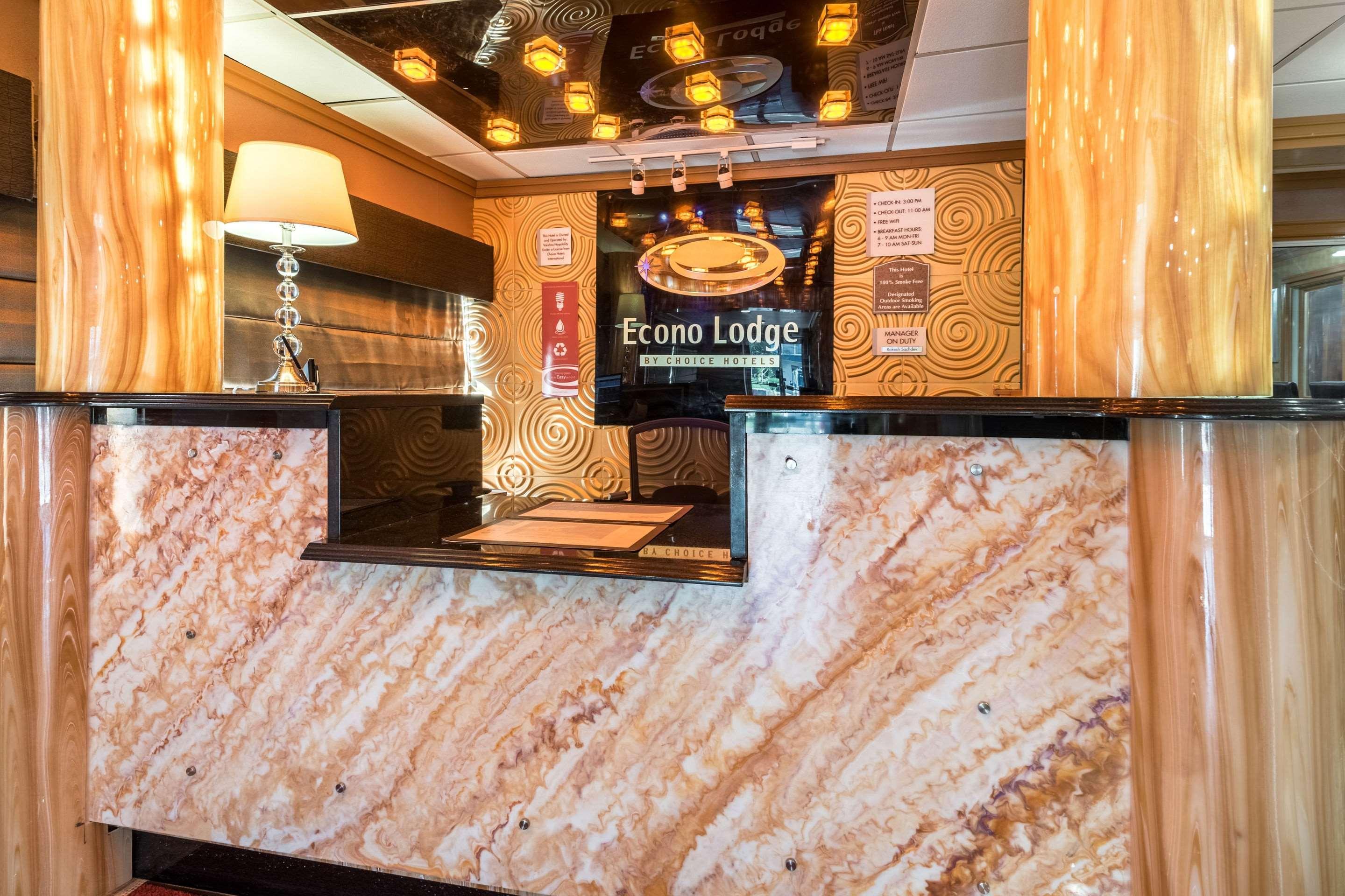 Econo Lodge Rutland City Near Hwy 7 Ngoại thất bức ảnh