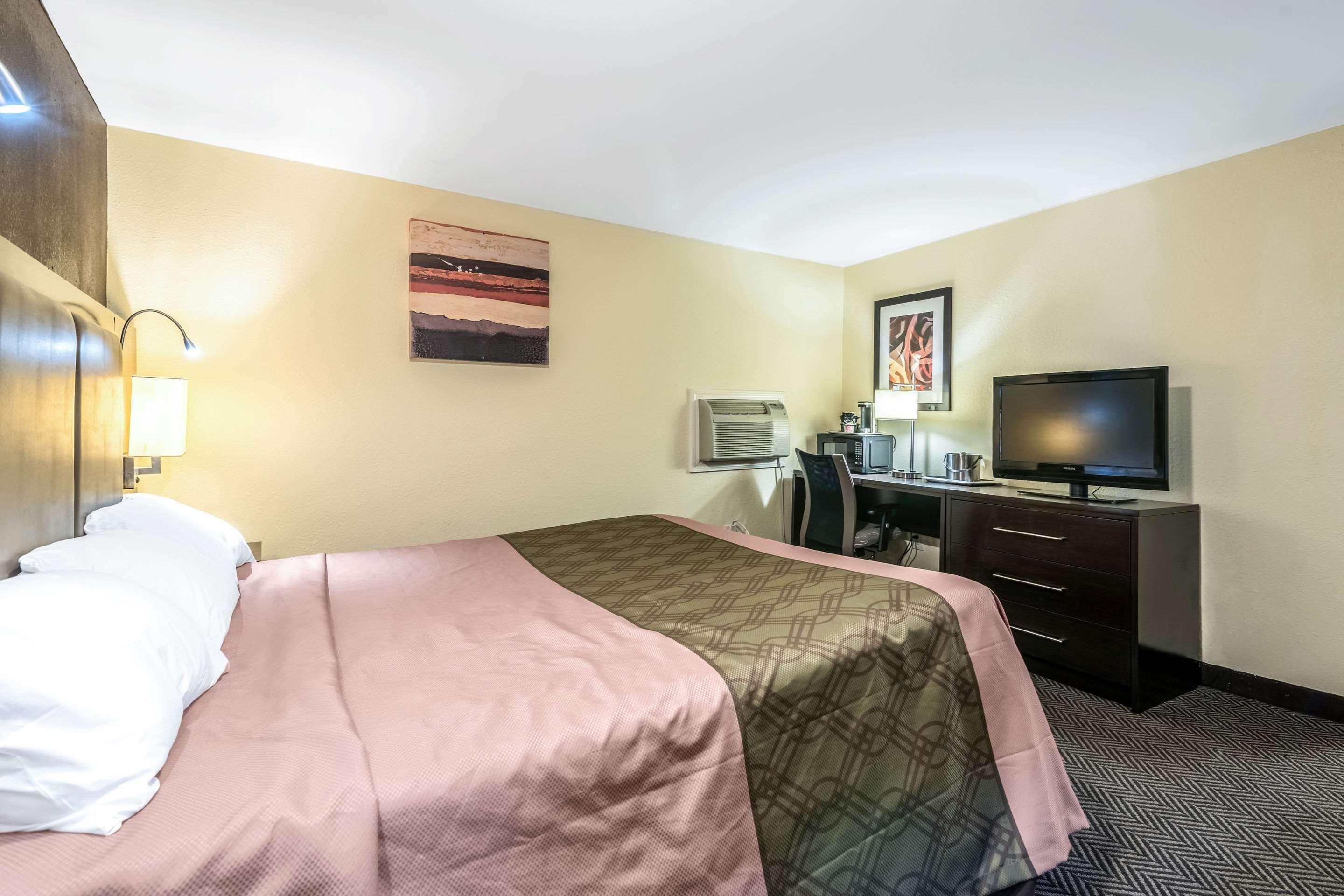 Econo Lodge Rutland City Near Hwy 7 Ngoại thất bức ảnh