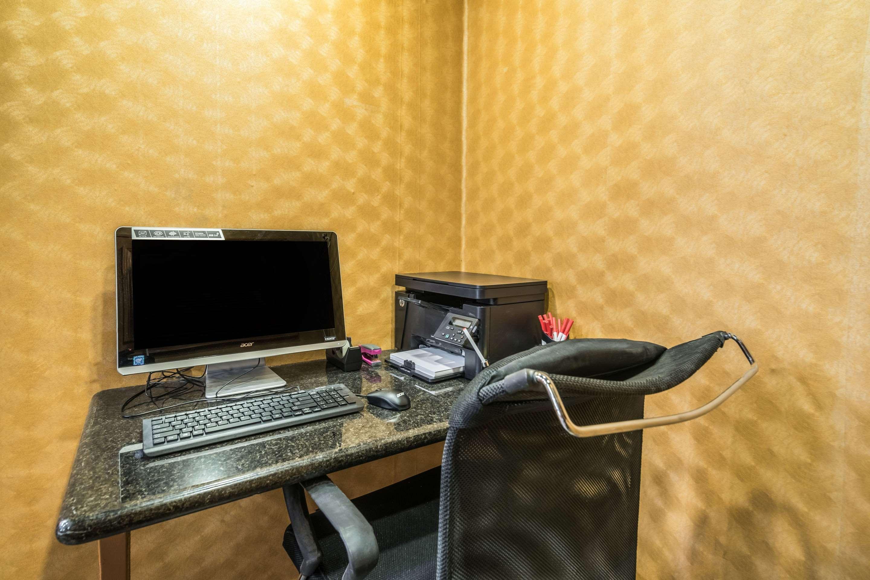 Econo Lodge Rutland City Near Hwy 7 Ngoại thất bức ảnh