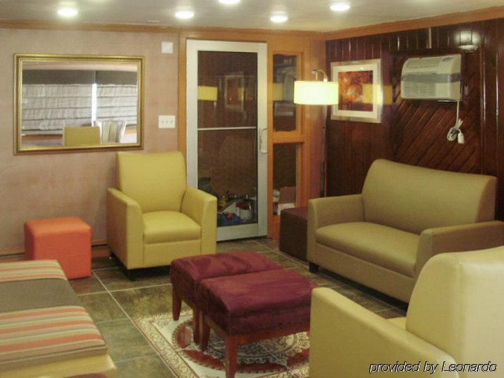Econo Lodge Rutland City Near Hwy 7 Ngoại thất bức ảnh