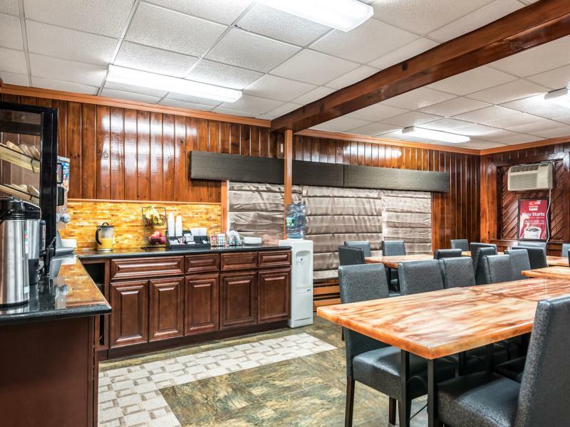 Econo Lodge Rutland City Near Hwy 7 Ngoại thất bức ảnh